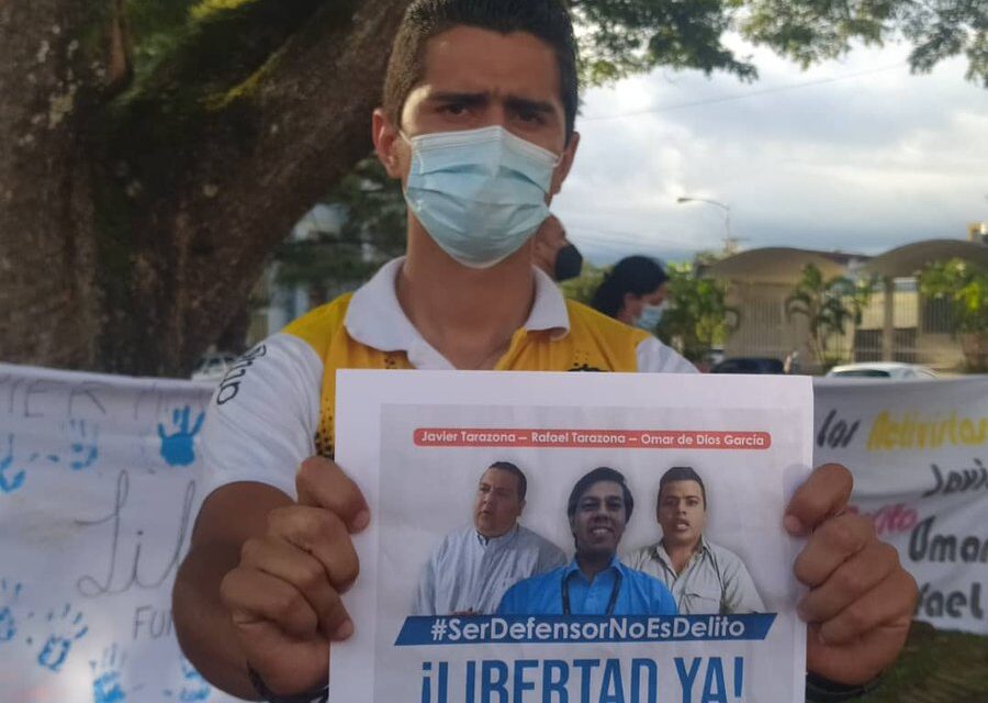 FundaRedes continúa con actividades para exigir la libertad plena de tres activistas detenidos arbitrariamente